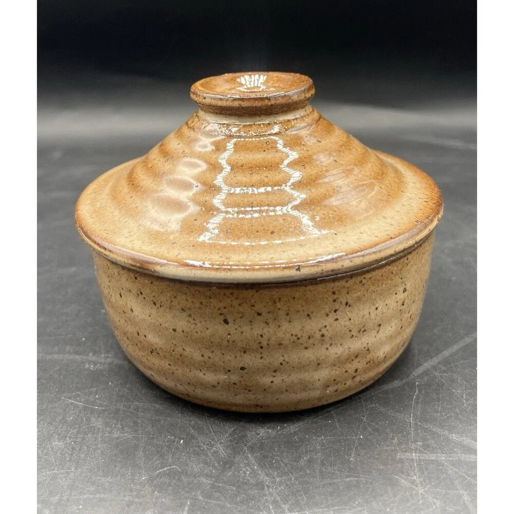 Vintage Brown Speckled Stoneware Soup Crock Bowl w Lid Side Handle Vented